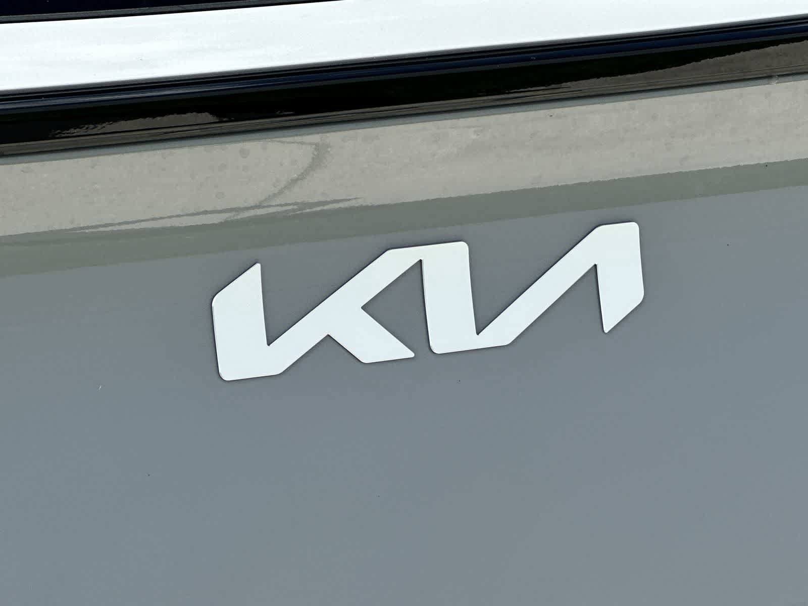 Used 2026 Kia Sportage EX w/ EX Panorama Roof Package FWD image 15