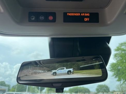 Used 2020 Cadillac Escalade Premium Luxury image 33