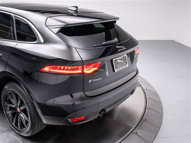 Used 2018 Jaguar F-PACE Prestige AWD/4WD image 32