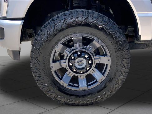 Used 2024 Ford F250 XL w/ STX Appearance Package AWD/4WD image 11