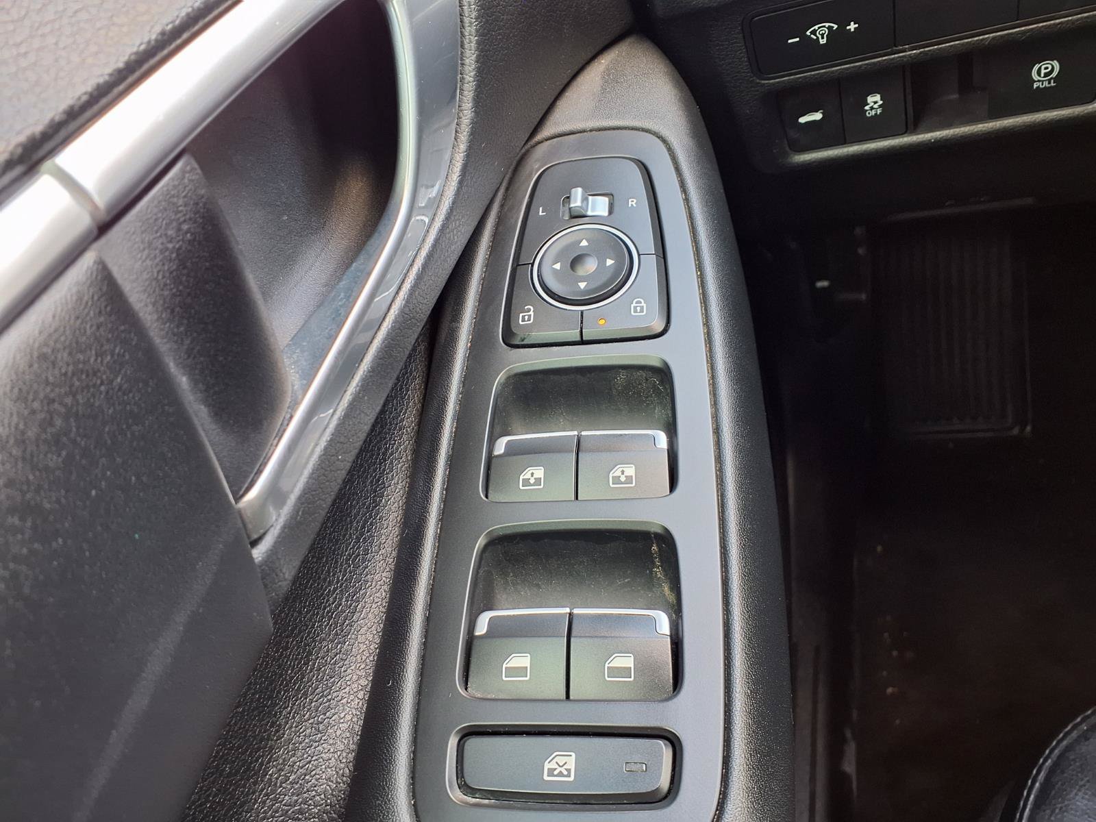 Used 2020 Hyundai Sonata SEL w/ Convenience Package FWD image 11