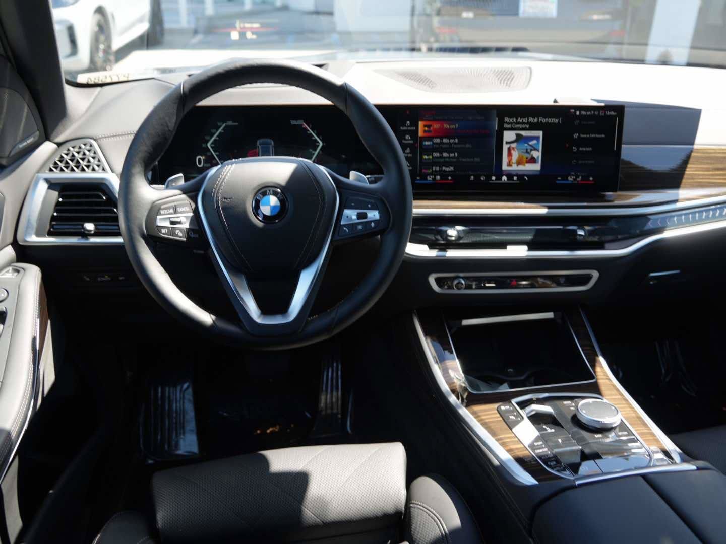 Used 2026 BMW X5 xDrive40i AWD/4WD image 8