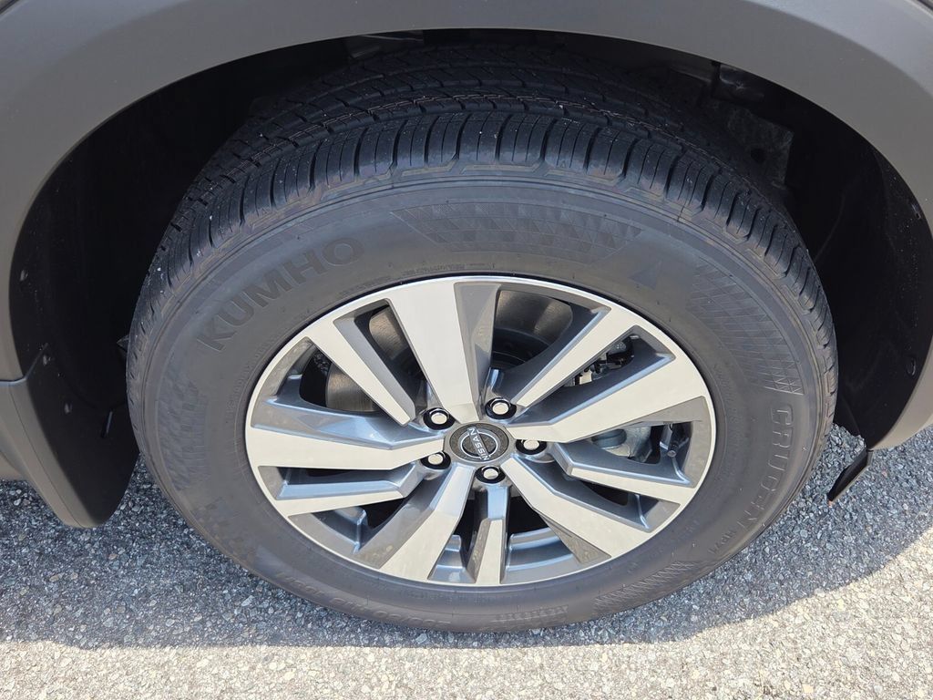 New 2026 Nissan Pathfinder SL FWD image 14