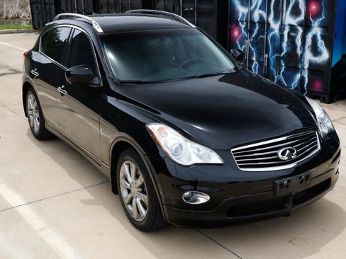 Used 2014 INFINITI QX50 Journey w/ Premium Package AWD/4WD image 17