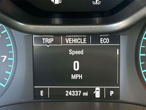 Used 2022 Chevrolet Colorado LT w/ Fleet Safety Package RWD image 11