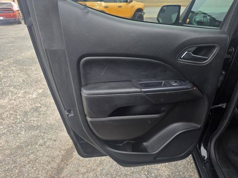 Used 2020 GMC Canyon SLE w/ Trailering Package image 12