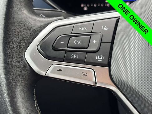 Used 2022 Volkswagen Taos SE AWD/4WD image 12