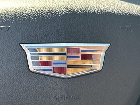 Certified 2023 Cadillac XT5 Luxury image 26