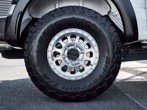 Used 2024 Ford F150 Raptor w/ Equipment Group 803A Raptor R AWD/4WD image 29
