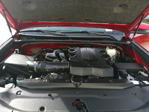 Used 2023 Toyota 4Runner TRD Off-Road Premium image 33