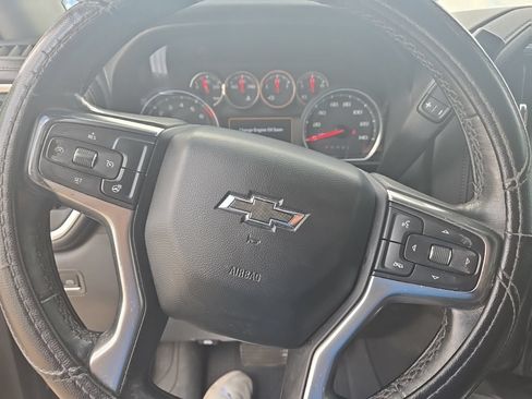 Used 2019 Chevrolet Silverado 1500 RST AWD/4WD image 11