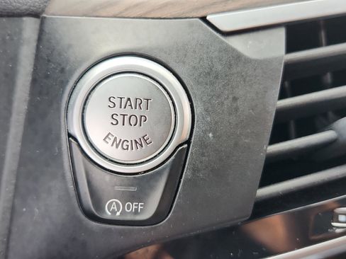 Used 2021 BMW X3 sDrive30i w/ M Sport Package image 28