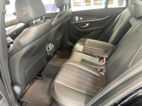 Used 2022 Mercedes-Benz E 350 4MATIC image 25