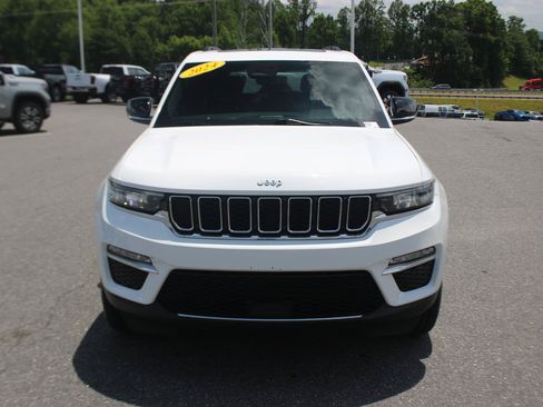 Used 2024 Jeep Grand Cherokee Limited 4xe AWD/4WD image 3