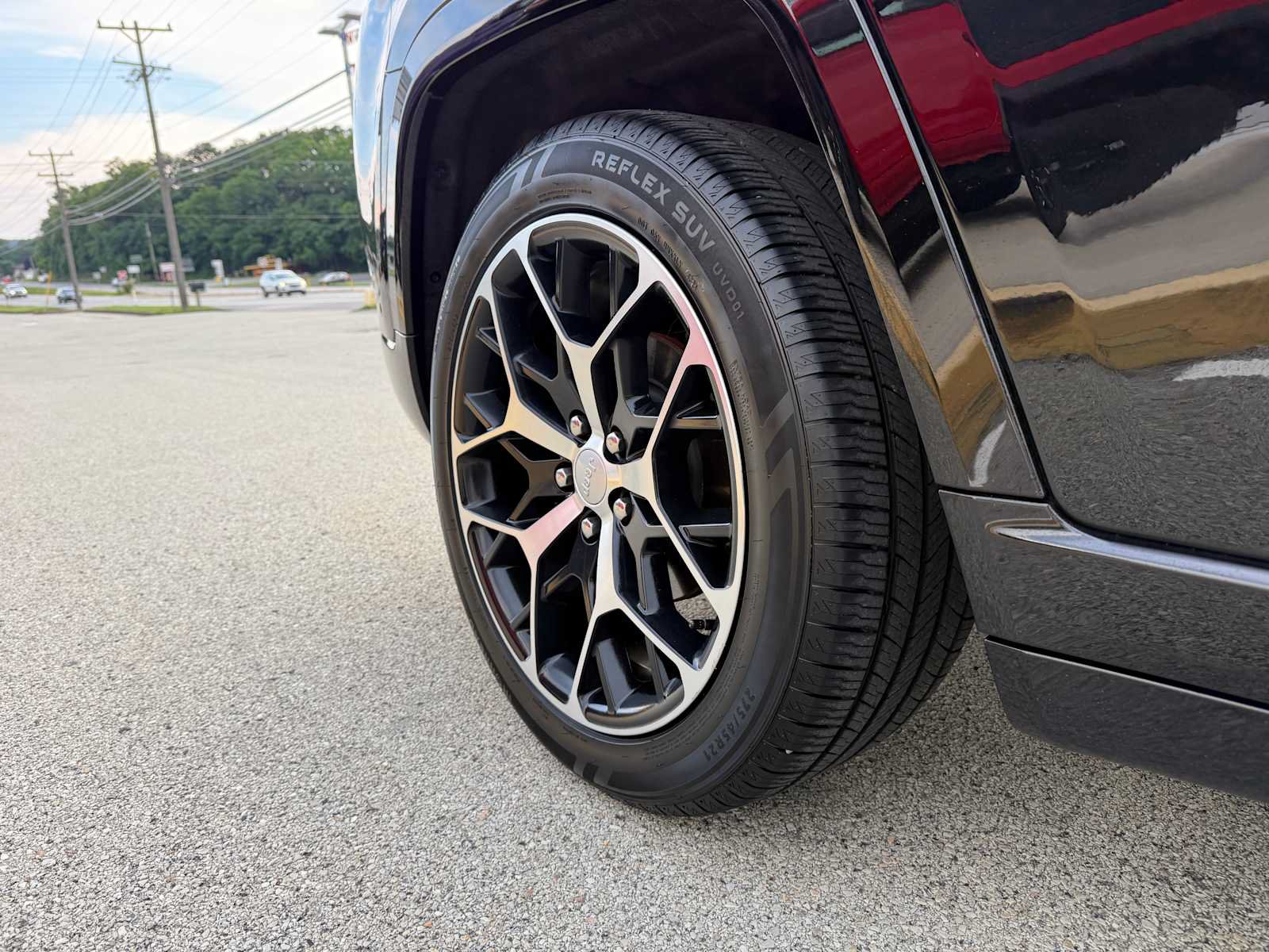 Certified 2023 Jeep Grand Cherokee Summit AWD/4WD image 28