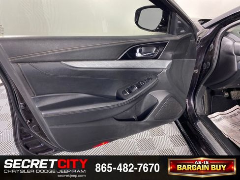 Used 2017 Nissan Maxima 3.5 SL FWD image 12