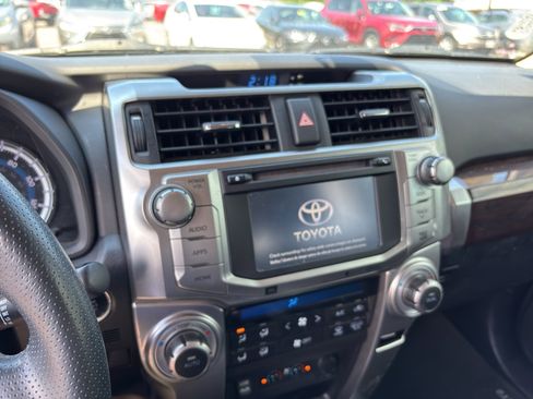 Used 2016 Toyota 4Runner Limited AWD/4WD image 11
