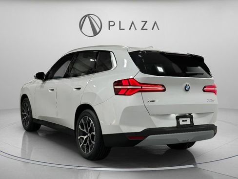 Used 2026 BMW X3 xDrive30 w/ Premium Package image 3