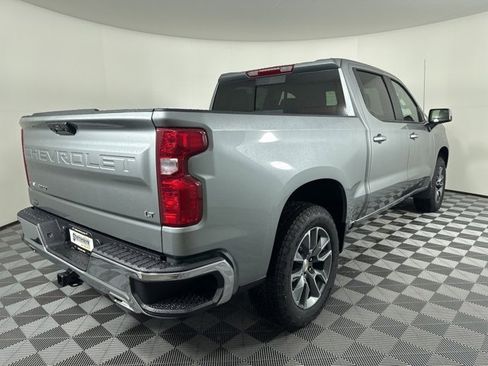 New 2026 Chevrolet Silverado 1500 LT image 2