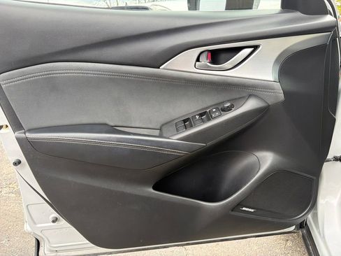 Used 2019 MAZDA CX-3 Grand Touring w/ Premium Package image 11