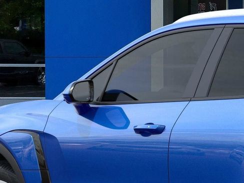 New 2026 Chevrolet Blazer EV LT image 12