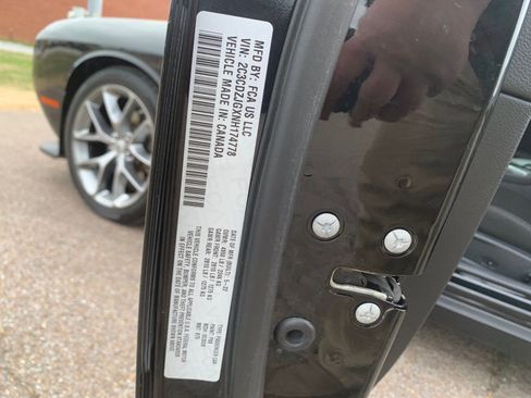 Used 2022 Dodge Challenger GT image 29