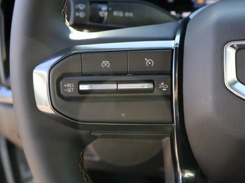 New 2026 GMC Canyon AT4 w/ Technology Plus Package image 40