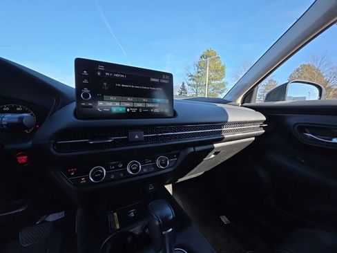Used 2023 Honda HR-V EX-L image 20