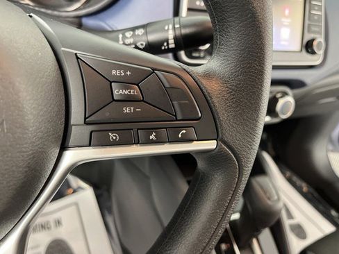 Used 2025 Nissan Versa SV w/ Trunk Package FWD image 18