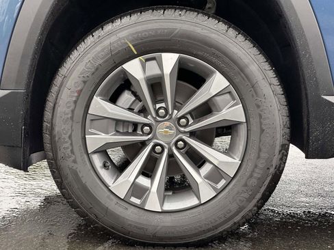 New 2026 Chevrolet Equinox LT image 7