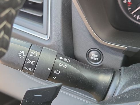 Certified 2025 Subaru Ascent Limited AWD/4WD image 39