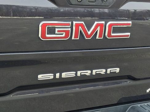 Used 2022 GMC Sierra 1500 AT4X image 31