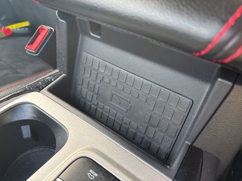 Used 2023 Ford Explorer ST-Line w/ Class IV Trailer Tow Package image 48