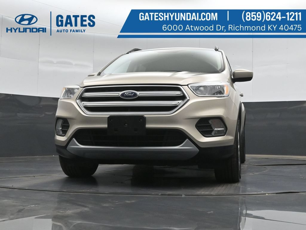 Used 2018 Ford Escape SE AWD/4WD image 39