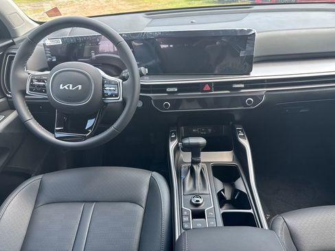 New 2025 Kia Sorento S w/ Panoramic Sunroof Package image 22