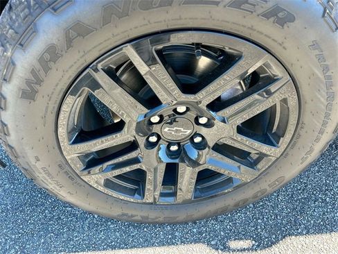 Certified 2024 Chevrolet Silverado 1500 RST w/ Convenience Package II image 14