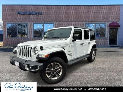 Used 2019 Jeep Wrangler Unlimited Sahara w/ Cold Weather Group