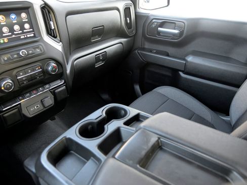 Used 2022 Chevrolet Silverado 1500 Custom w/ LPO, Dark Essentials Package image 26