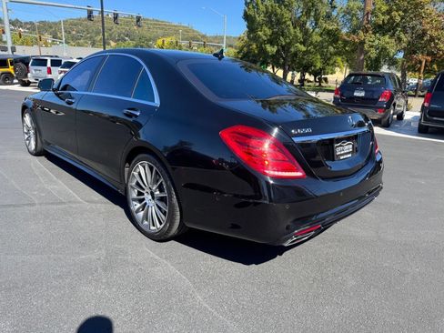 Used 2015 Mercedes-Benz S 550 Sedan image 23