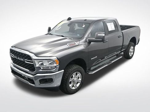 Used 2024 RAM 2500 Big Horn AWD/4WD image 22
