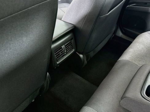Used 2025 Toyota Camry LE FWD image 21