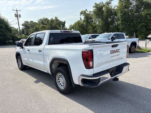 Used 2023 GMC Sierra 1500 Pro w/ Pro Value Package RWD image 6