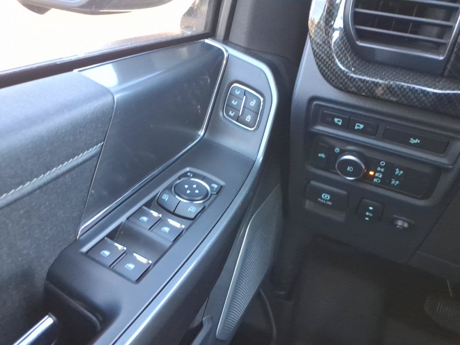 Used 2022 Ford F150 Lariat w/ Equipment Group 502A High AWD/4WD image 22