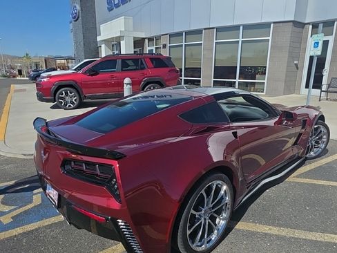 Used 2017 Chevrolet Corvette Grand Sport image 4