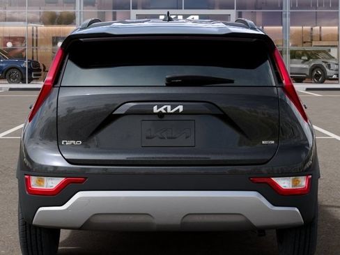 New 2026 Kia Niro LX FWD image 41