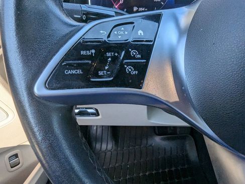 Used 2022 Mercedes-Benz C 300 Sedan image 23