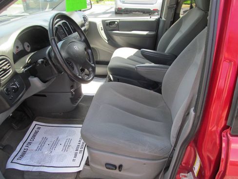 Used 2007 Dodge Grand Caravan SXT FWD image 9