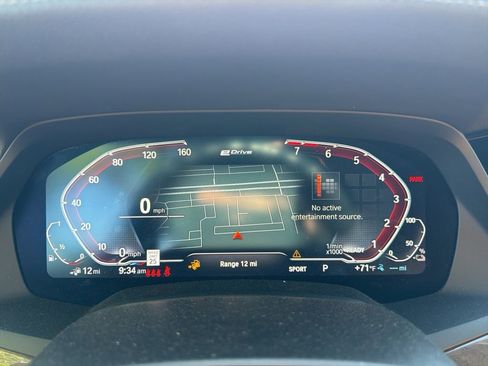 Used 2023 BMW X5 xDrive45e w/ M Sport Package image 18