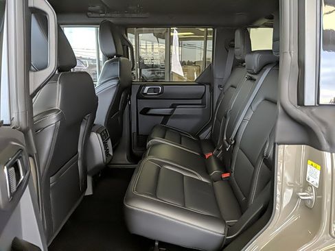 Certified 2025 Ford Bronco Outer Banks image 13