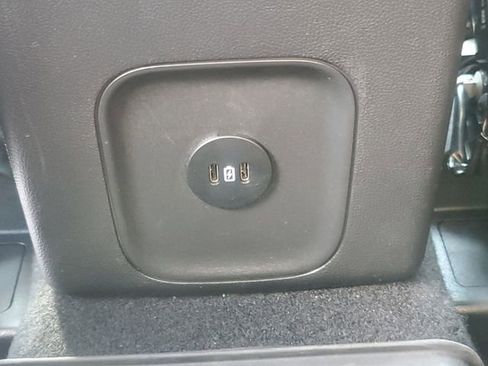 Certified 2023 Ford Escape Platinum w/ Premium Technology Package AWD/4WD image 26